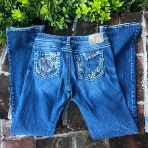 Silver "AIKO" Mid slim bootcut blue jeans size 27